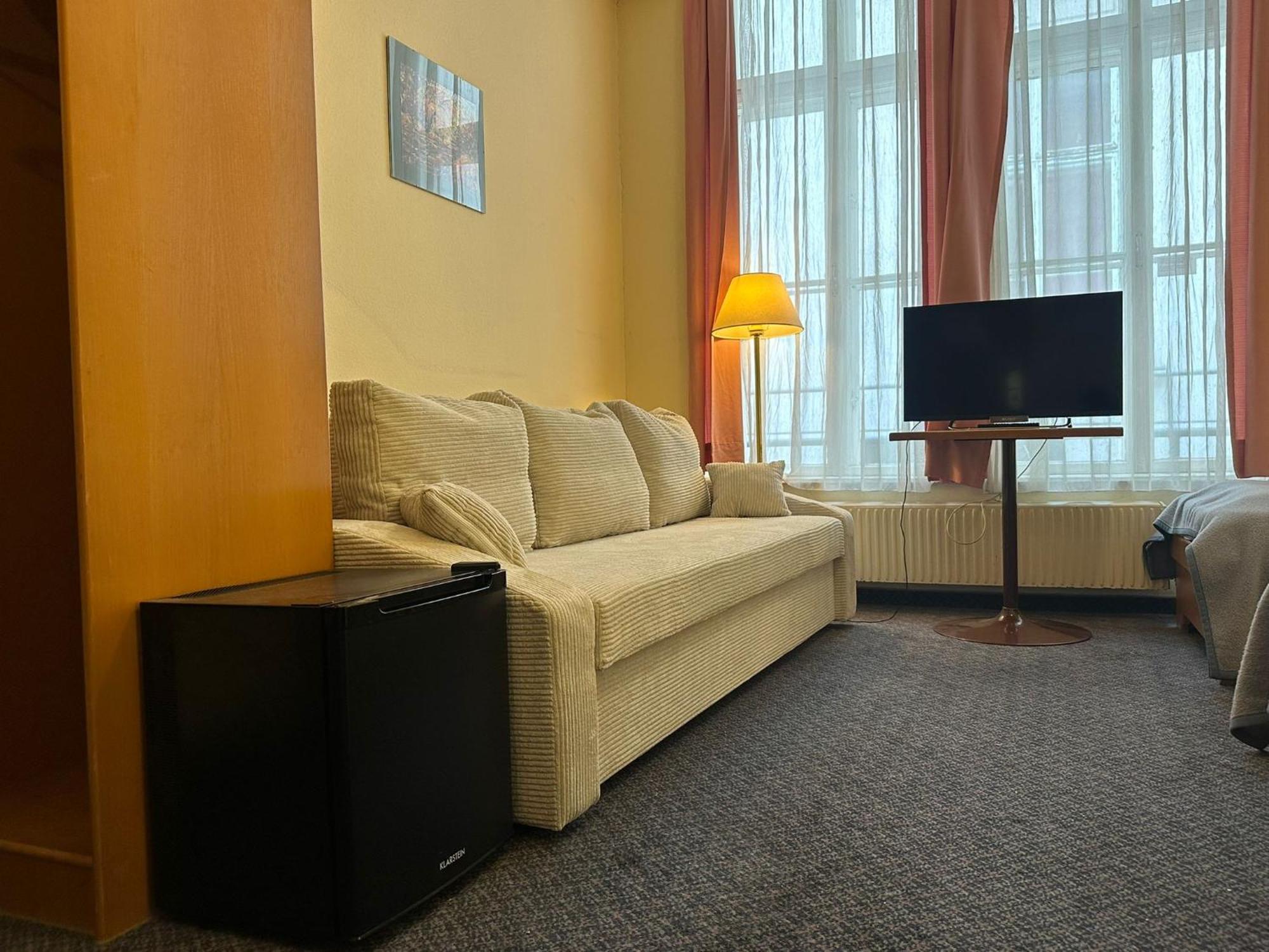 Very Central Apartments, 5 Min To City Center, No Reception Vienna Exterior photo
